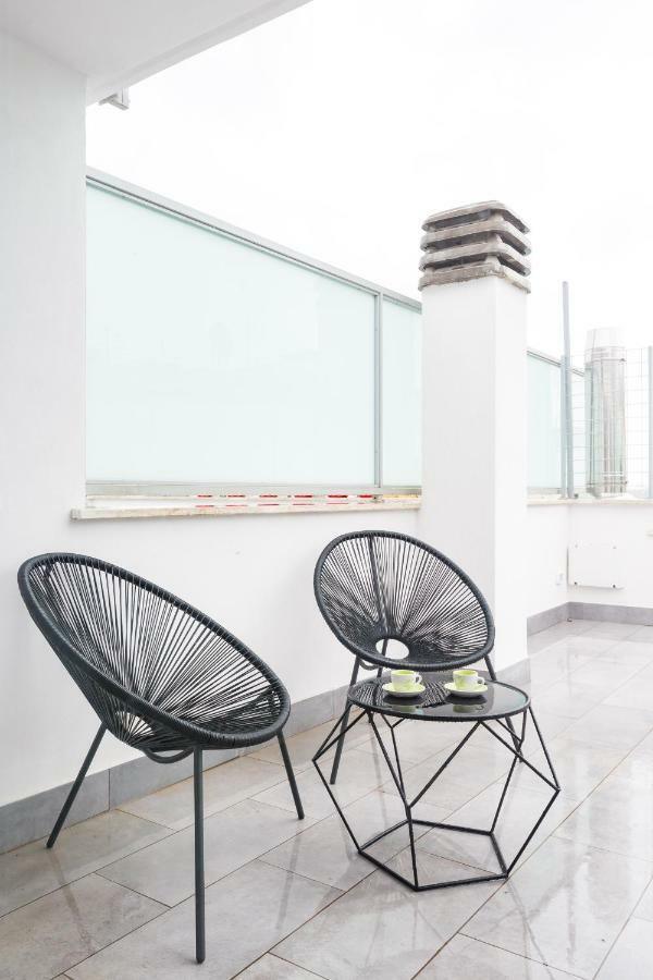Penthouse 40 In Trastevere With Seasonally Jacuzzi Roma Dış mekan fotoğraf
