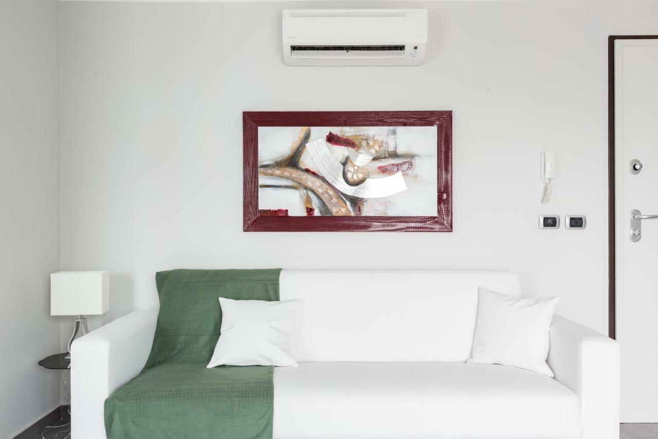Penthouse 40 In Trastevere With Seasonally Jacuzzi Roma Dış mekan fotoğraf